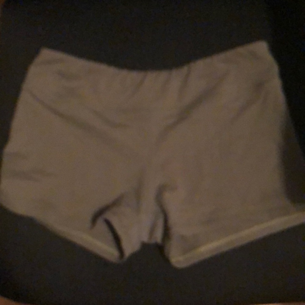 IAB MFG ivy green high waisted shorts large